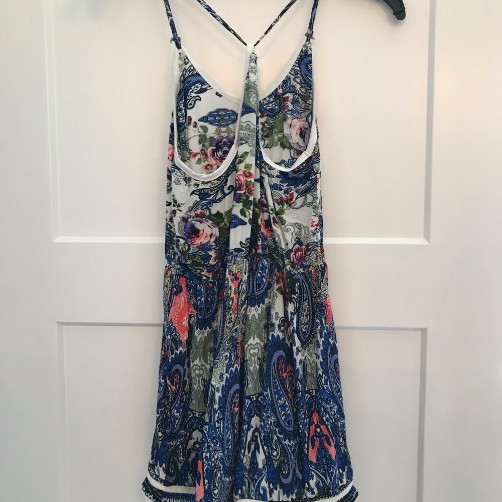Romper - Picture 2 of 2